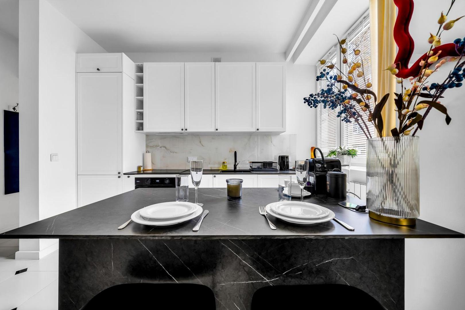 - Workspace & Park Nearby - By Rentujemy Apartament